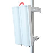 4.9 GHz to 6.4 GHz, 65 Degree Sector Antenna, 17.5 dBi, 4-Port, ±45 Slant