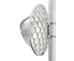 MikroTik - LHG LTE18 kit